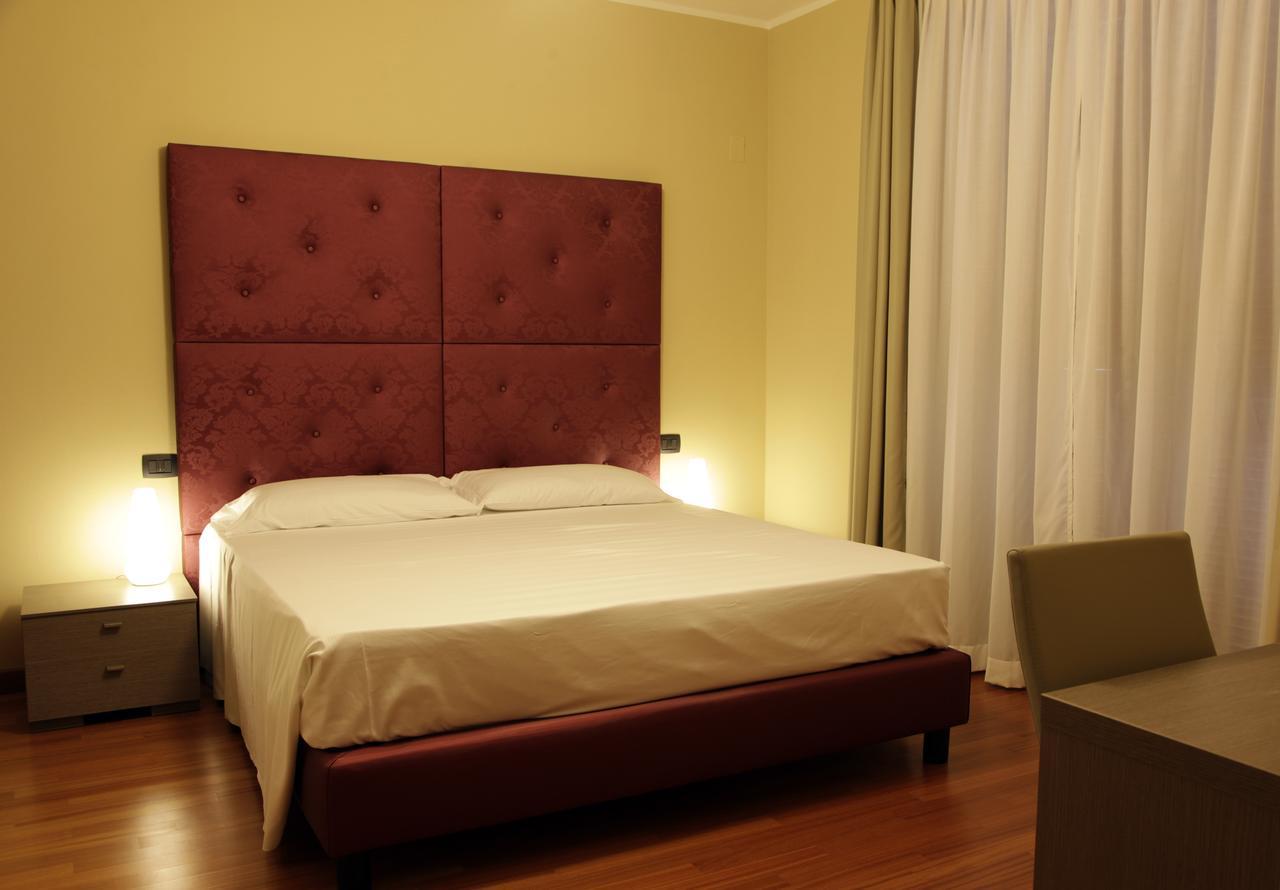 Residence Sant'Anna Ponte San Pietro  Habitación foto